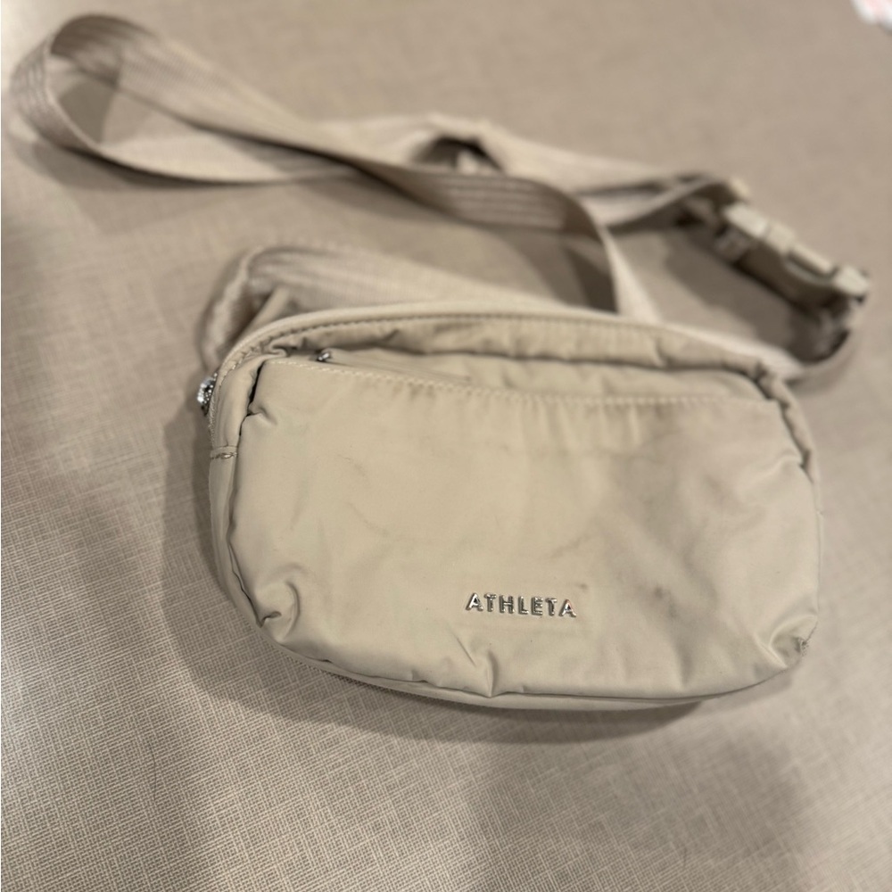 Athleta Light Gray Crossbody Bag - Picture 1 of 6